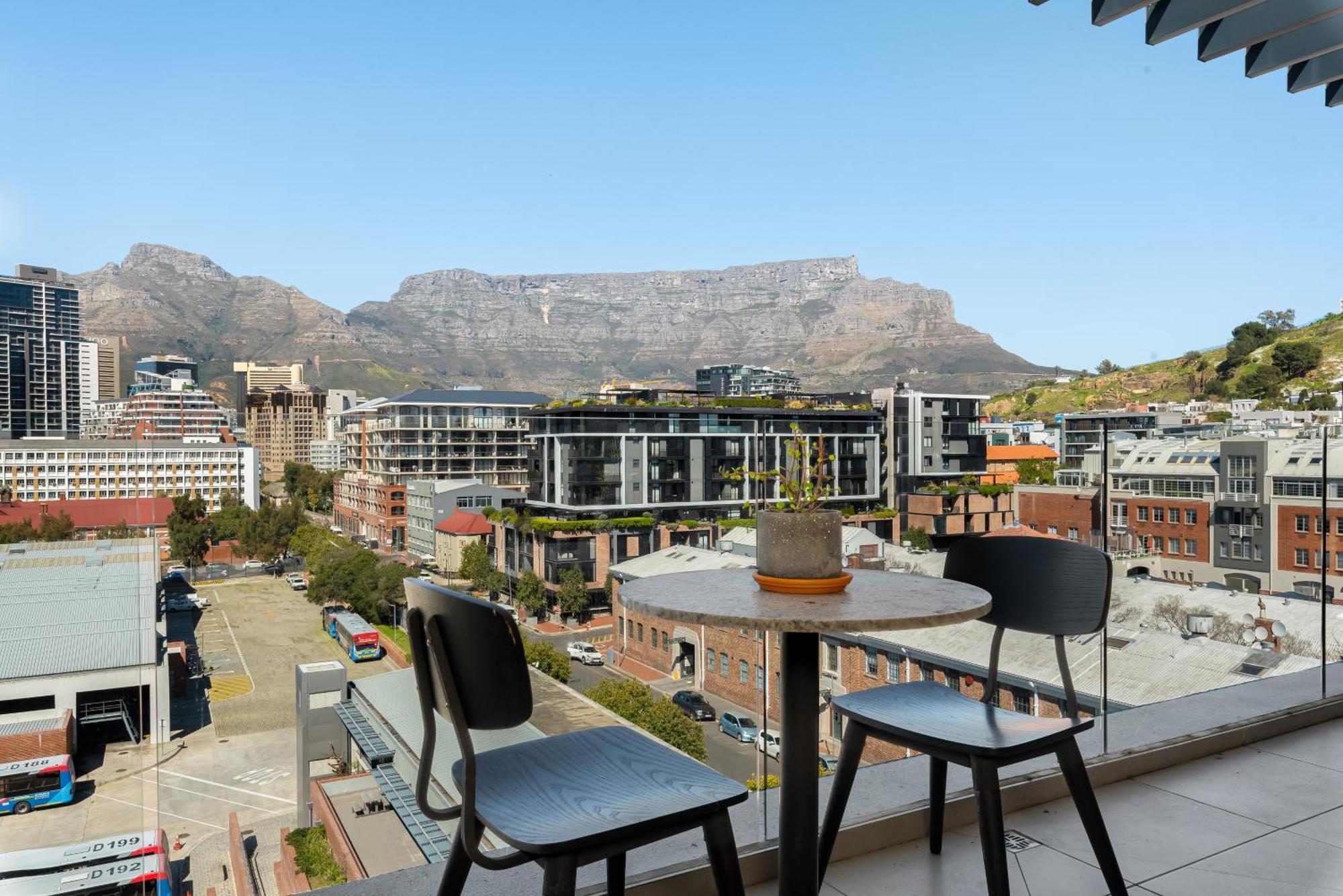 The Docklands Luxury Apartments Cape Town Exterior photo